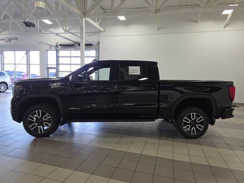 Onyx Black 2026 GMC Sierra 1500 AT4