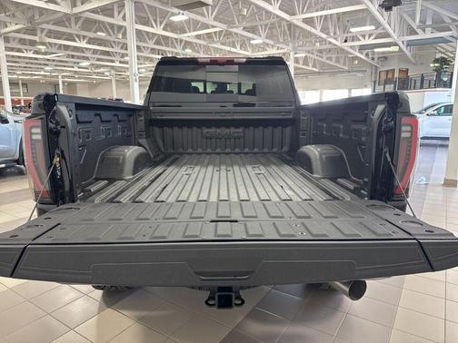 Onyx Black 2026 GMC Sierra 2500 AT4X