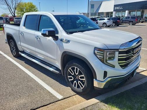 2022 GMC Sierra 1500 SLT