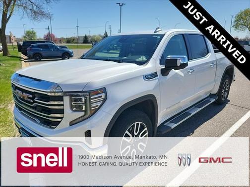 2022 GMC Sierra 1500 SLT