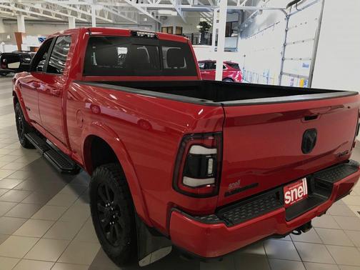 Flame Red Clearcoat 2021 RAM 2500 Laramie Crew Cab 4x4 6'4' Box