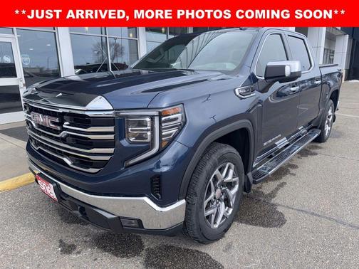 2022 GMC Sierra 1500 SLT