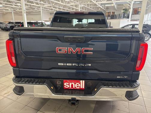2022 GMC Sierra 1500 SLT