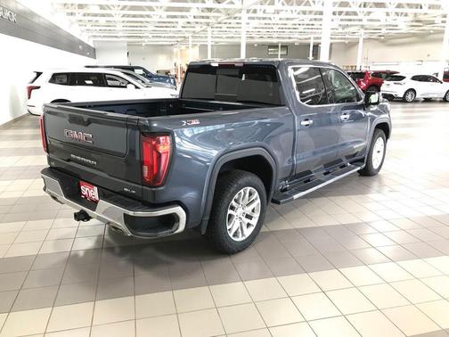 Dark Sky Metallic 2021 GMC Sierra 1500 SLT