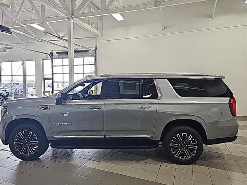 2025 GMC Yukon XL 4WD Elevation