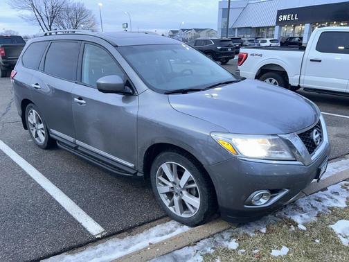 2016 Nissan Pathfinder Platinum