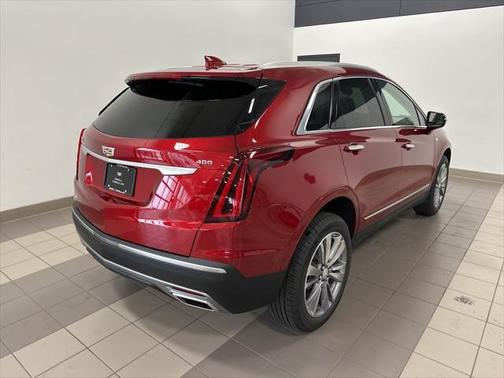 2025 Cadillac XT5 Premium Luxury