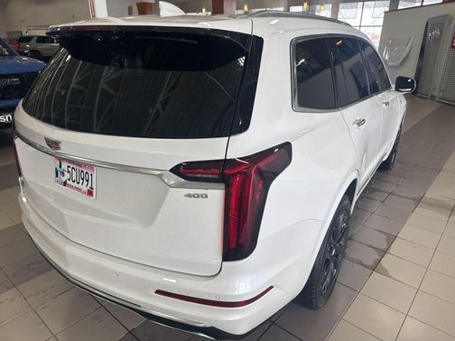2023 Cadillac XT6 Premium Luxury AWD