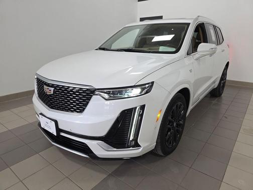 2023 Cadillac XT6 Premium Luxury AWD