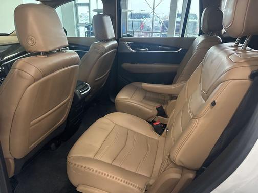 2023 Cadillac XT6 Premium Luxury AWD