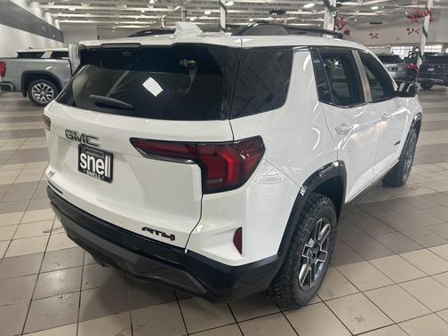 2026 GMC Terrain AWD AT4