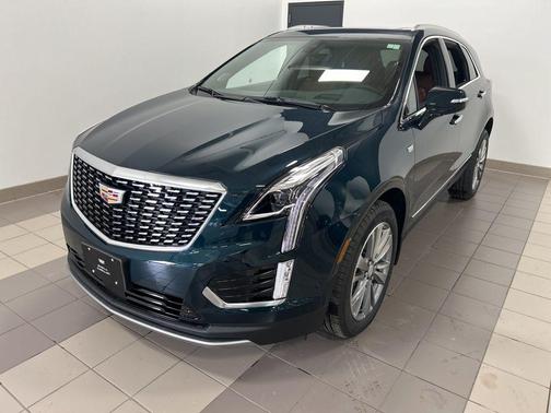 Emerald Lake Metallic 2026 Cadillac XT5 Premium Luxury