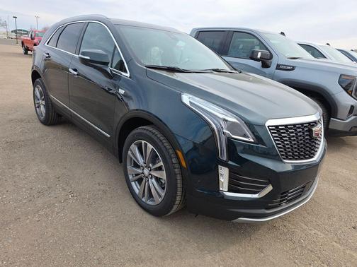 Emerald Lake Metallic 2026 Cadillac XT5 Premium Luxury