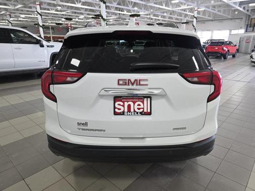 2021 GMC Terrain SLE