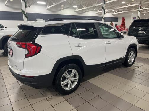 2021 GMC Terrain SLE