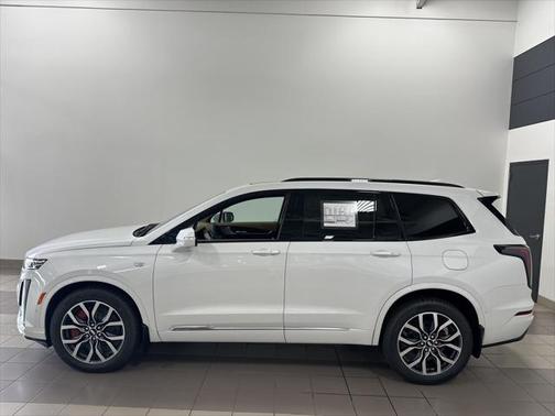 2025 Cadillac XT6 Sport AWD