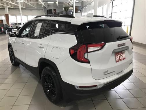 2022 GMC Terrain AWD AT4