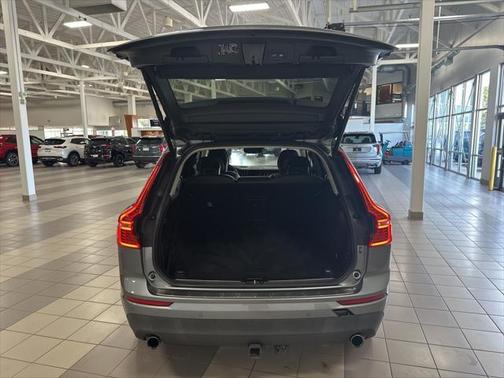 2019 Volvo XC60 T5 Momentum