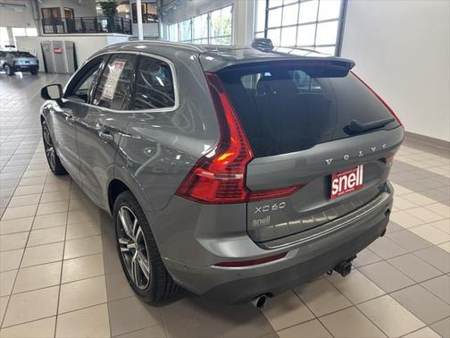 2019 Volvo XC60 T5 Momentum