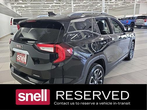 Ebony Twilight Metallic 2022 GMC Terrain SLT