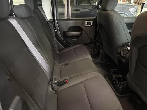 2020 Jeep Gladiator Sport S