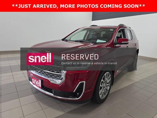 2023 GMC Acadia Denali