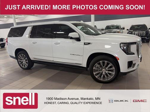 White 2021 GMC Yukon XL Denali