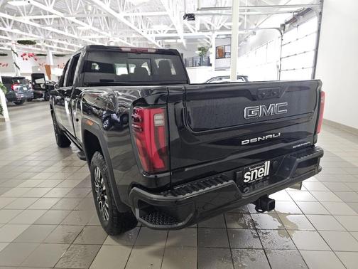 2026 GMC Sierra 3500 Denali