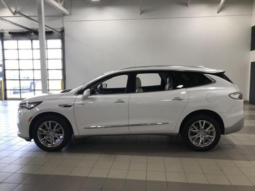 2023 Buick Enclave Essence AWD