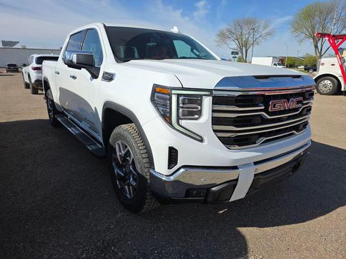 Summit White 2026 GMC Sierra 1500 SLT