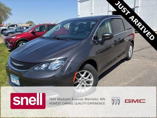 2017 Chrysler Pacifica LX