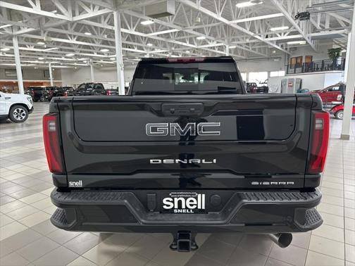 2025 GMC Sierra 3500 Denali