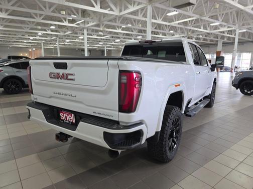 White Frost Tricoat 2024 GMC Sierra 3500 Denali