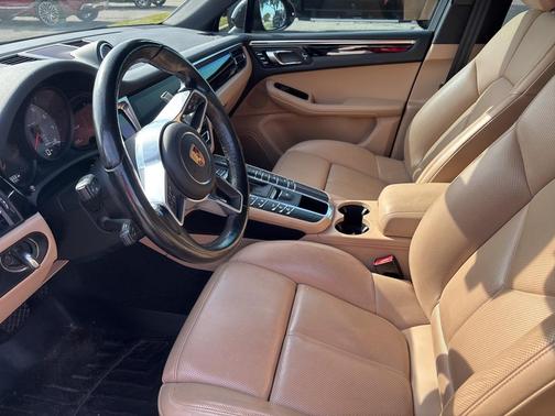 2019 Porsche Macan S
