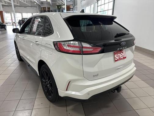 2022 Ford Edge ST Line