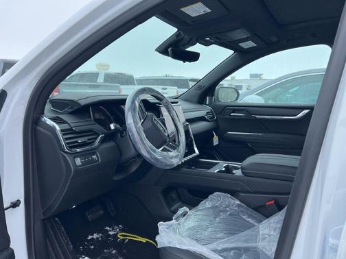 Summit White 2026 GMC Acadia Elevation AWD