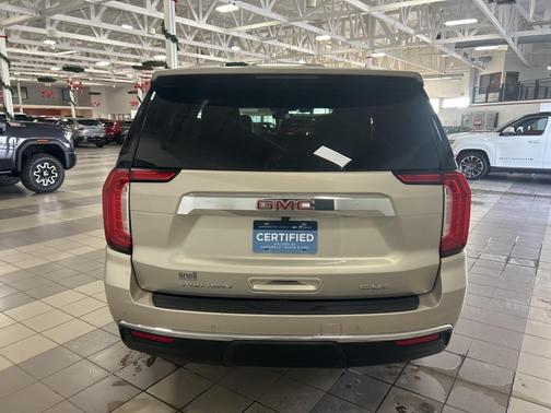 2022 GMC Yukon SLT