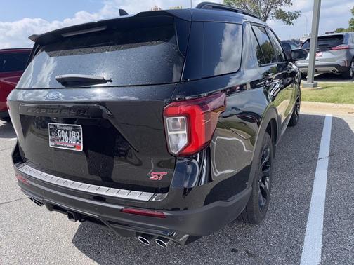 2024 Ford Explorer ST