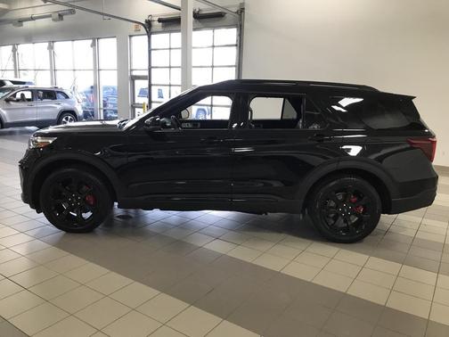 2024 Ford Explorer ST