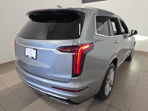 Argent Silver Metallic 2024 Cadillac XT6 Premium Luxury AWD
