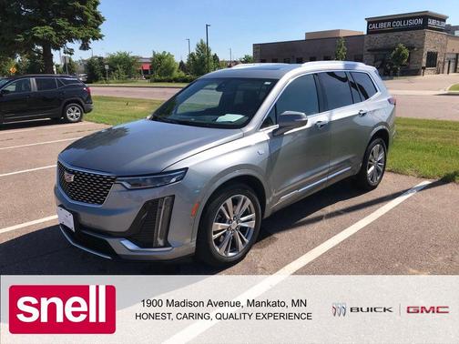 Argent Silver Metallic 2024 Cadillac XT6 Premium Luxury AWD