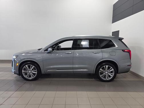 Argent Silver Metallic 2024 Cadillac XT6 Premium Luxury AWD