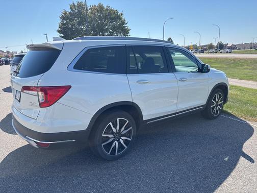 2019 Honda Pilot Elite