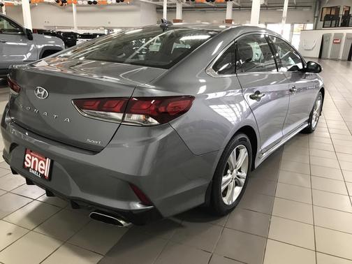 2018 Hyundai SONATA Sport
