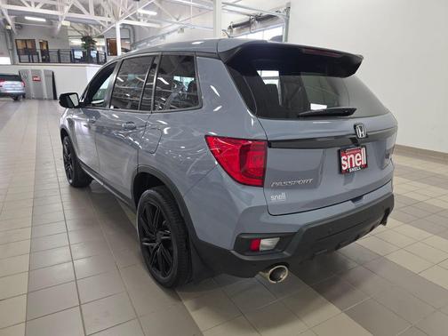 Obsidian Blue Pearl 2025 Honda Passport AWD EX-L
