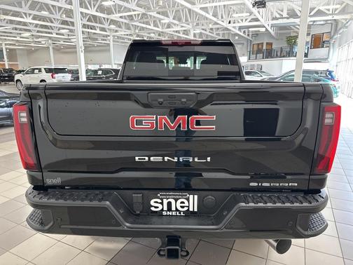 2025 GMC Sierra 3500 Denali