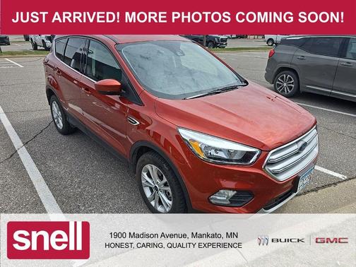 Orange Metallic 2019 Ford Escape SE