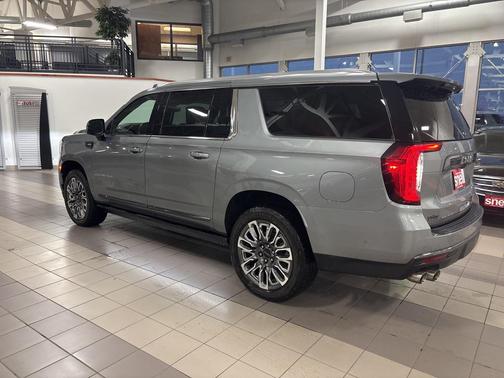 2023 GMC Yukon XL Denali Ultimate