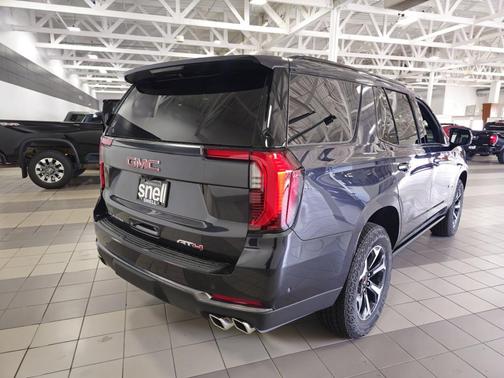 2026 GMC Yukon 4WD AT4