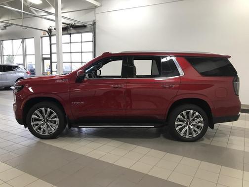 2025 Chevrolet Tahoe 4WD High Country